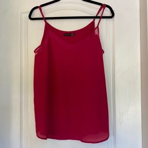 Fuchsia mesh trim tank
